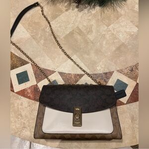 Coach  Klare crossbody
